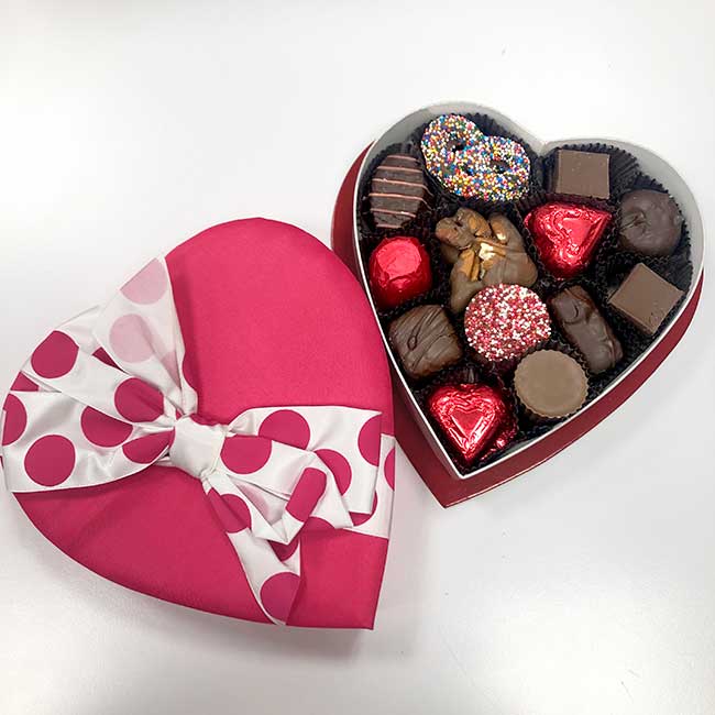 Photo of 7 Ounce Heart Box - Assorted Chocolate