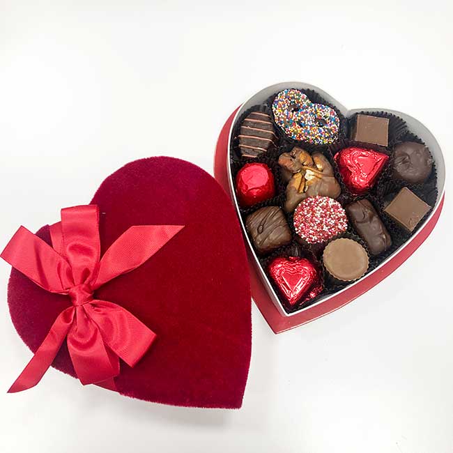 Photo of 7 Ounce Heart Box - Assorted Chocolate