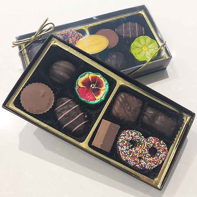 Photo of Classic Gift Box - Assorted Chocolate